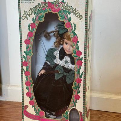 1995 Victorian Collection By Melissa Jane “Alice” Doll