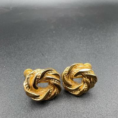 Vintage Napier Signed Screw Back Earrings Gold Tone Knot