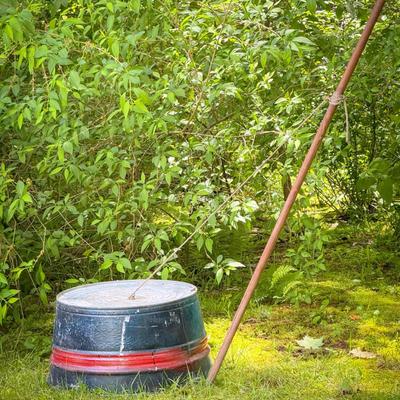 Vintage Metal Drum Bass Guitar