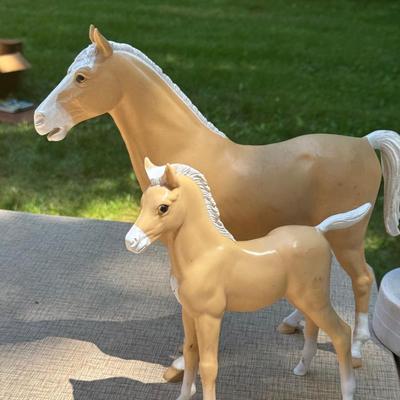 (2) Vintage Plastic Horses