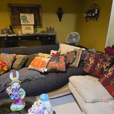 Sale Photo Thumbnail #329