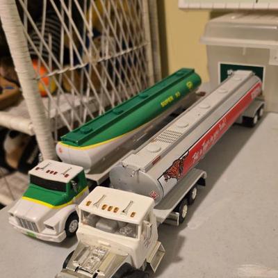 Sale Photo Thumbnail #388