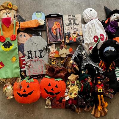Large Halloween Decor Mystery Lot