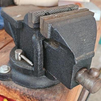 Large Table Vise