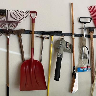 Outdoor Yard Tools: 14 PCs.