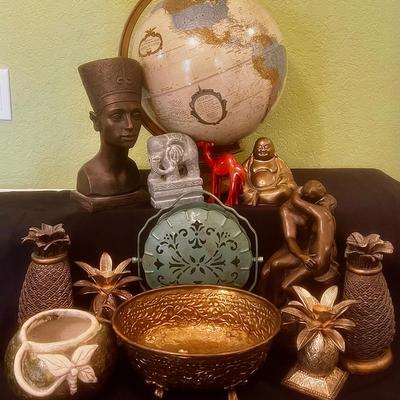 ‘Around the World’ Decor Variety Lot