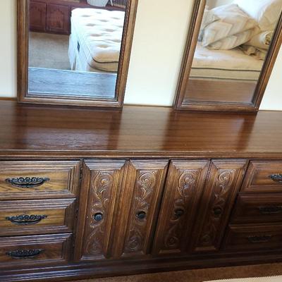 Vintage 9 Drawer Dresser with Two Mirrors 