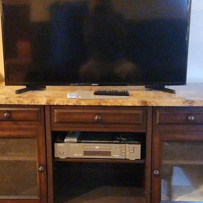 40 Inch Samsung and TV Console