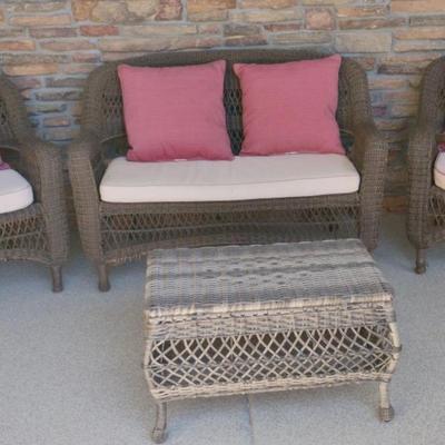 Brown Wicker Patio Set