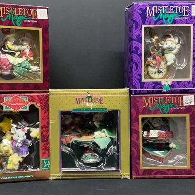 Dept 18 Christmas Ornaments – Mouse On Pocket Watch – Walmart Exclusive – Boxed