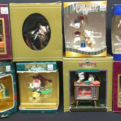 Mistletoe Magic Collectible Ornament Lot – Adorable Holiday Scenes With Boxes