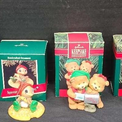 Hallmark Artists’ Favorites – Merry-Go-Round Unicorn & Holiday Keepsakes