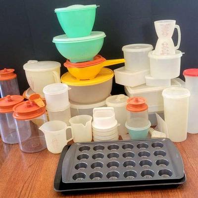 Vintage Tupperware & Bakeware Collection