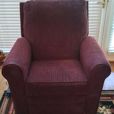Catnapper Power-Lift Recliner