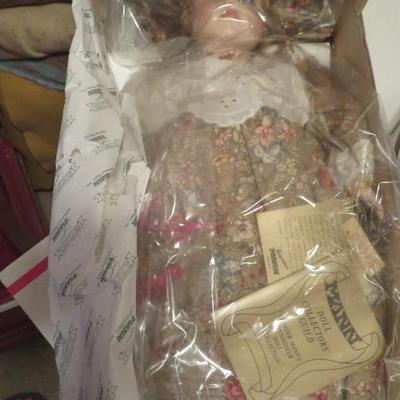 Sale Photo Thumbnail #7: Dolls