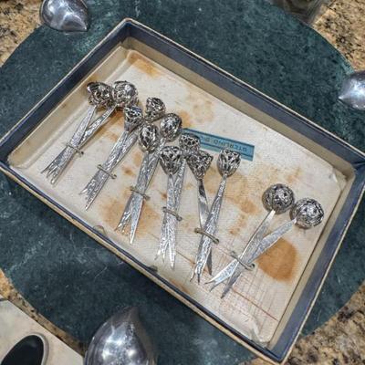Sale Photo Thumbnail #478