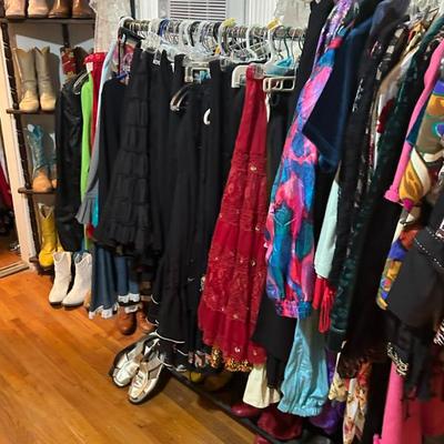 Sale Photo Thumbnail #399