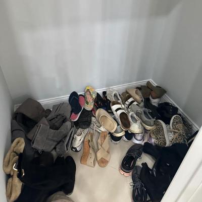 Sale Photo Thumbnail #50