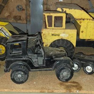 Sale Photo Thumbnail #5: Tonka Toys 