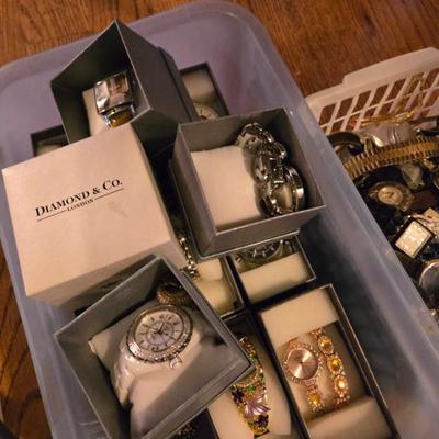 Sale Photo Thumbnail #32
