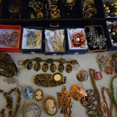 Sale Photo Thumbnail #21