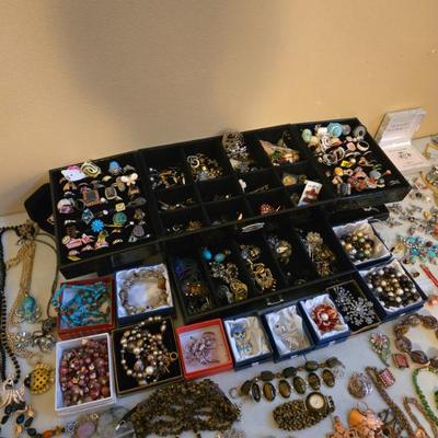 Sale Photo Thumbnail #20