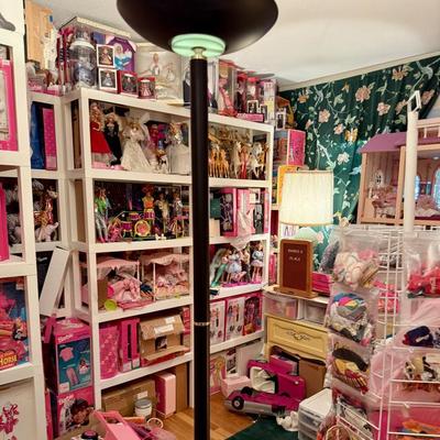 This is just a taste of the Barbie in this estate!