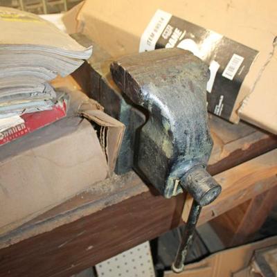 Sale Photo Thumbnail #476