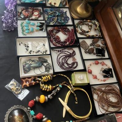Sale Photo Thumbnail #11