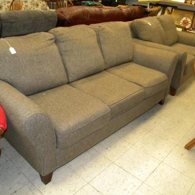 Sale Photo Thumbnail #106