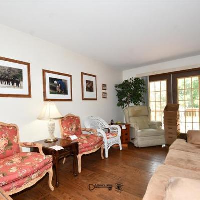 034 living room