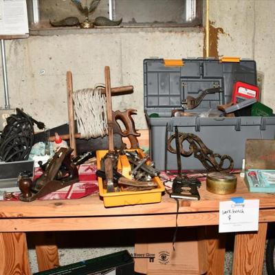 606 basement