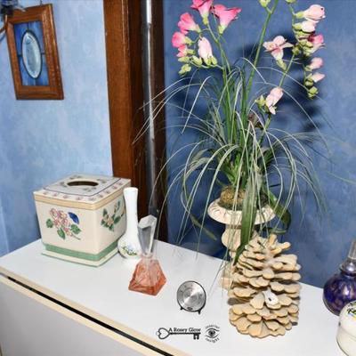 469 bathroom
