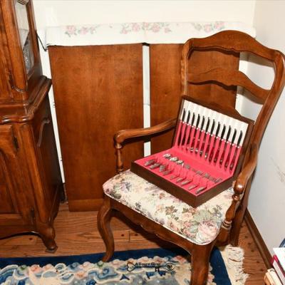 173 dinng room