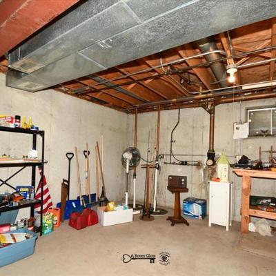 585 basement