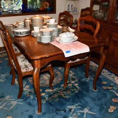 170 dinng room