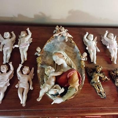 Vintage Ceramic Wall Plaque And Cherubs