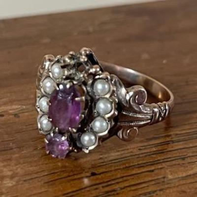 Vintage Ring With Pearls And Other Stones
