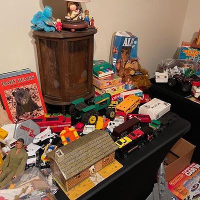 Sale Photo Thumbnail #203