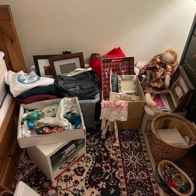 Sale Photo Thumbnail #88