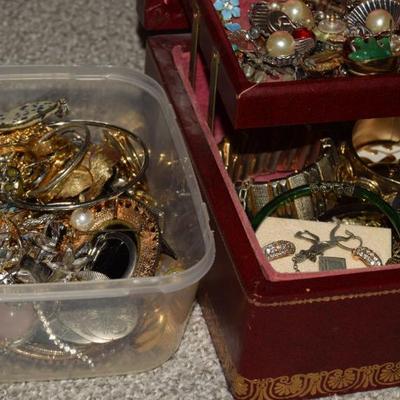 Sale Photo Thumbnail #150