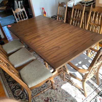 Vintage Dining Table And 8 Chairs