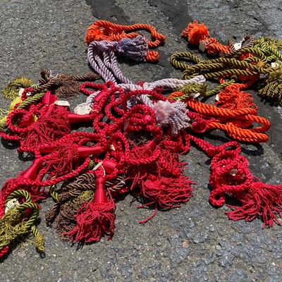 Lot Of Vintage New Old Stock Curtain Tie Backs With Tassels