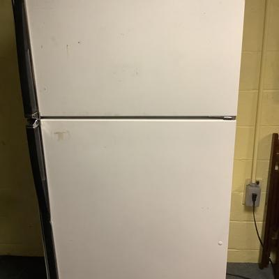 White Kenmore Refrigerator 