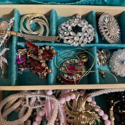 Sale Photo Thumbnail #183