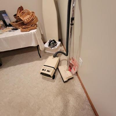 Sale Photo Thumbnail #154
