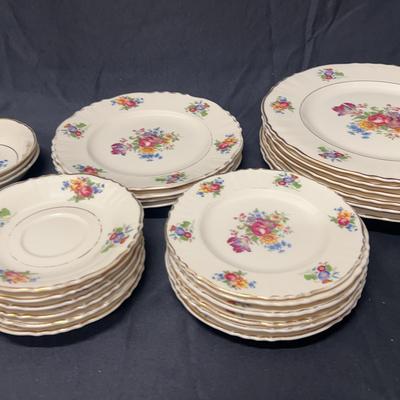 “Santa Rosa” Pattern Federal Shape Dishes by Syracuse China