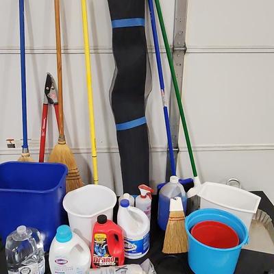 Household Cleaning Supplies And Tools