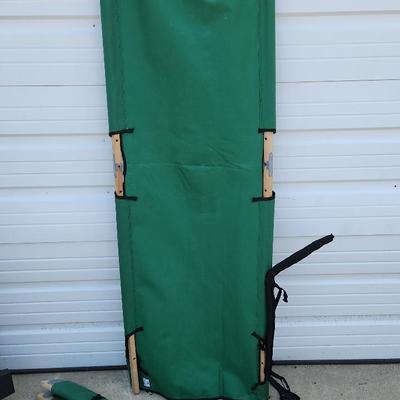 3 Foaldable Canopy 
