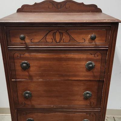 Beautiful Wooden Dresser 